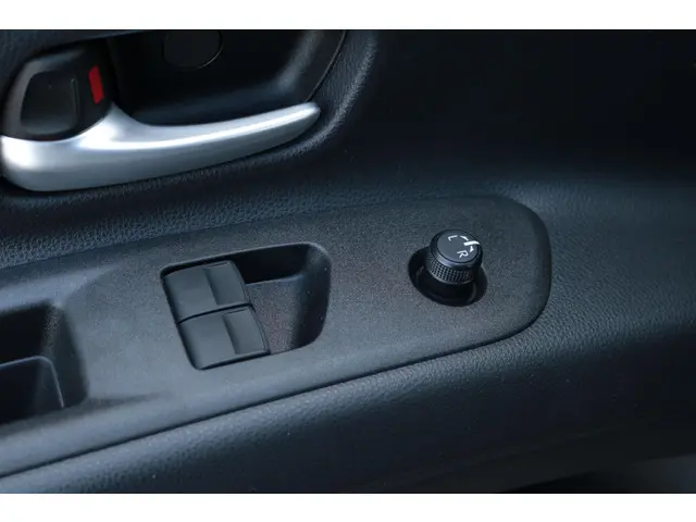 Toyota Aygo X 1.0 VVT-i MT Pulse, 2025 Benzine 29