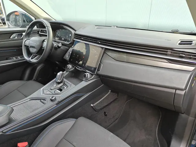 Lynk & Co 01 1.5 2022 Hybride Benzine 11