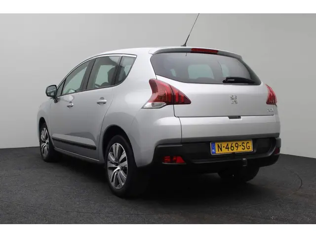 Peugeot 3008 1.2 PureTech Style 2016 Benzine 7