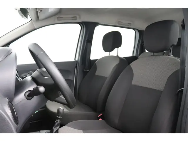 Dacia Lodgy 1.3 TCe Essential 7p. 2022 Benzine 12