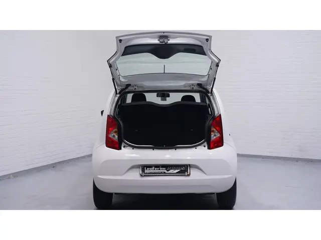 SEAT Mii 1.0 Sport Connect 2017 Benzine 9