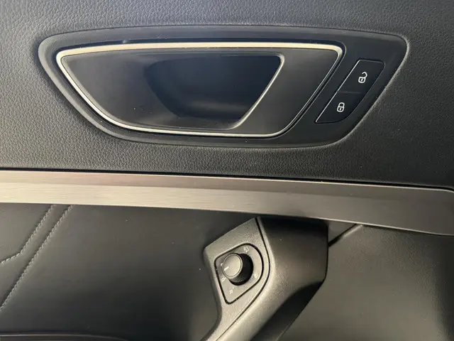 SEAT Ateca 1.5 TSI FR Business Intense 2022 Benzine 20