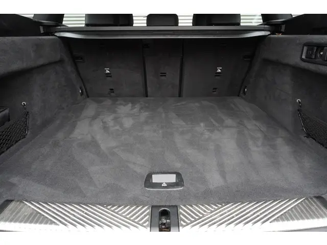 BMW i5 Touring eDrive40 2025 Elektrisch 31