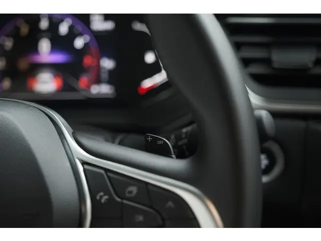 Renault Captur Mild Hybrid 140 EDC Techno 2023 Benzine 36