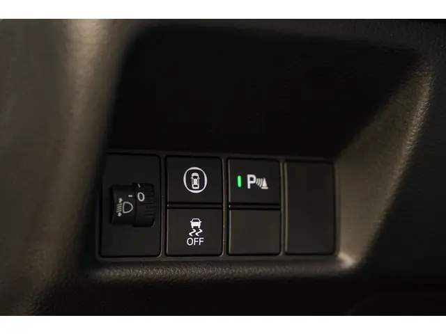 Honda Jazz 1.5i e:HEV ELEGANCE 2021 Hybride Benzine 18