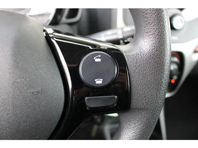 Peugeot 108 1.0 e-VTi Active 2016 Benzine 17