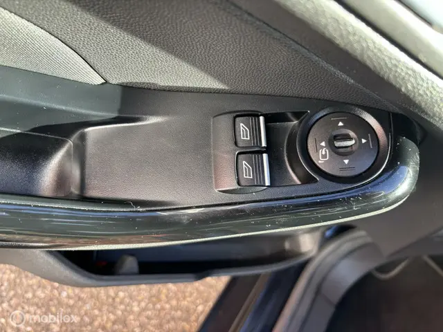 Ford Fiesta 1.0 EcoBoost Titanium 2015 Benzine 12