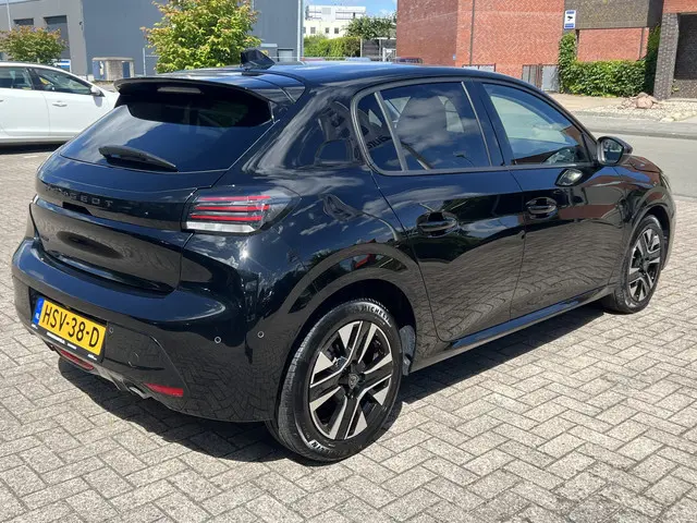 Peugeot 208 1.2 100 pk Allure 2024 Benzine 6
