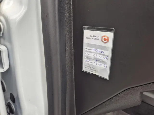 Renault Clio 1.0 TCe Intens 2021 Benzine 34