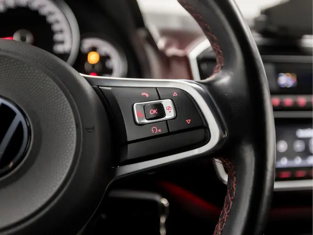 Volkswagen up! 1.0 TSI GTI 2021 Benzine 18