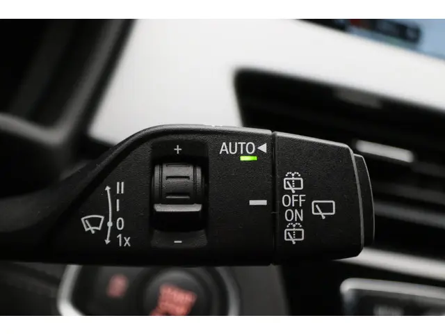 BMW X2 sDrive20i High Executive Automaat 2019 Benzine 31