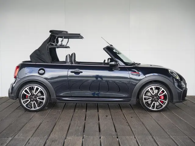 MINI Cooper Cabrio John Works Aut. 2021 Benzine 4