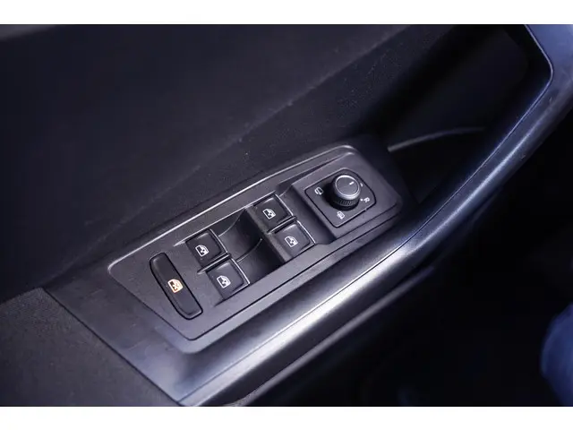 Volkswagen T-Roc 1.0 TSI Style 2018 Benzine 39