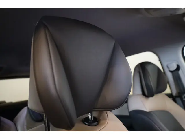 Citroën C4 Picasso PT 130 Exclusive 2016 Benzine 16