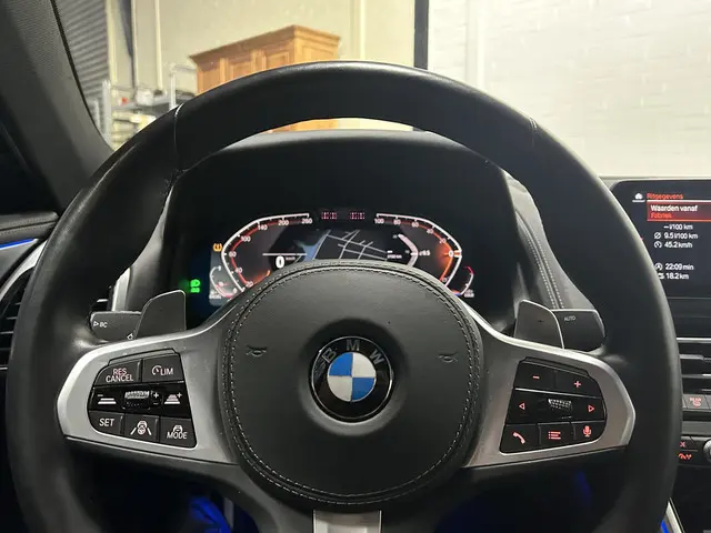 BMW 8 Serie 840d Coupe X-Drive M Sport 2021 Diesel 38