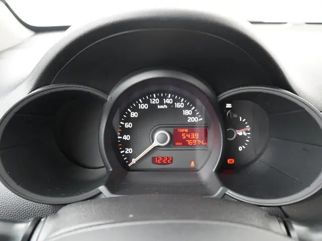 Kia Picanto 1.0 CVVT Comfort Pack 2013 Benzine 14
