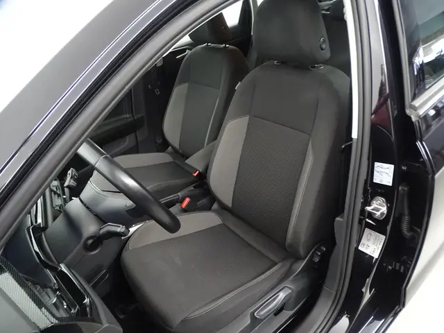 Volkswagen Polo 1.0 TSI Life M'23 2022 Benzine 22