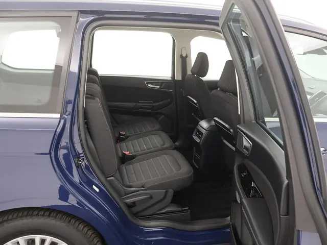 Ford Galaxy 1.5 Titanium 7P 2018 Benzine 28
