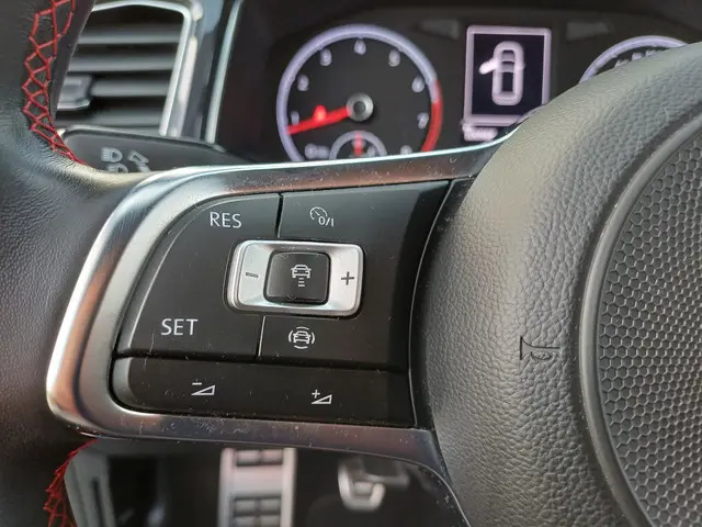 Volkswagen T-Roc 1.5 TSI Sport 2020 Benzine 56