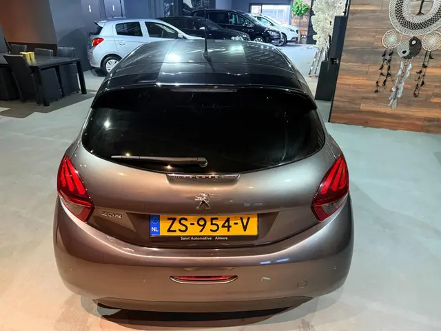 Peugeot 208 1.2 PureTech | Signature |NAP | 2019 Benzine 21