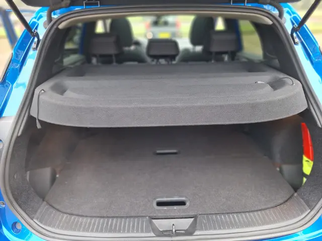 Nissan QASHQAI 1.3 MHEV Business 2023 Hybride Benzine 32
