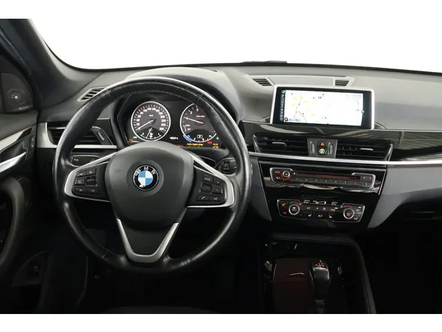 BMW X1 sDrive20i Centennial High Executive 2016 Benzine 15