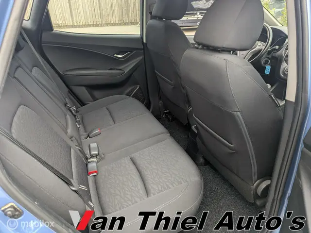 Hyundai ix20 1.4i Go! 2015 Benzine 14