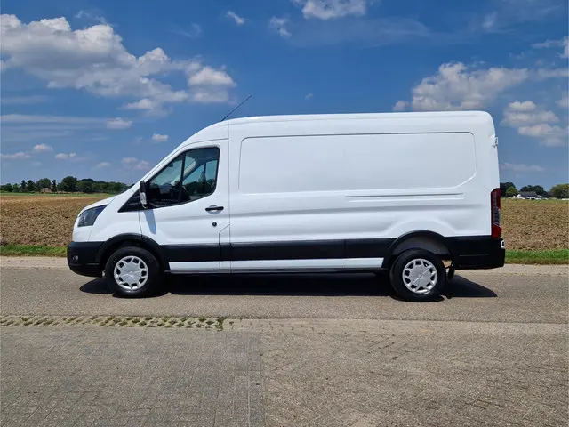 Ford Transit 2