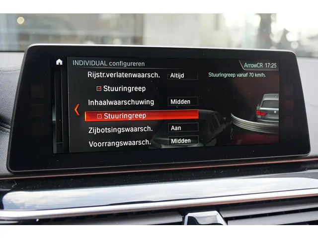 BMW 5 Serie Touring 530i xDrive Executive 2017 Benzine 53