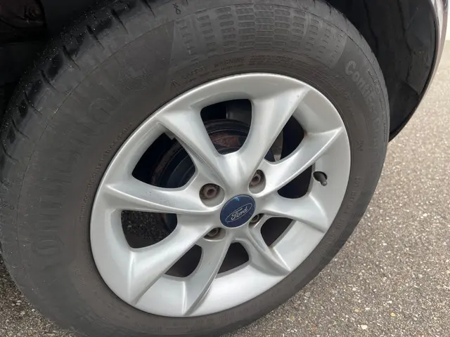 Ford Ka 1.2 Champions Edition Airco !! 2013 Benzine 10