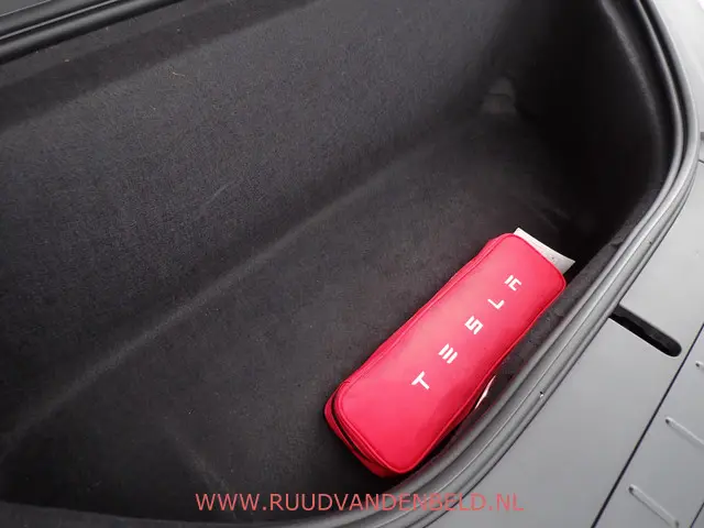 Tesla Model X 100D 7P 2018 Elektrisch 38