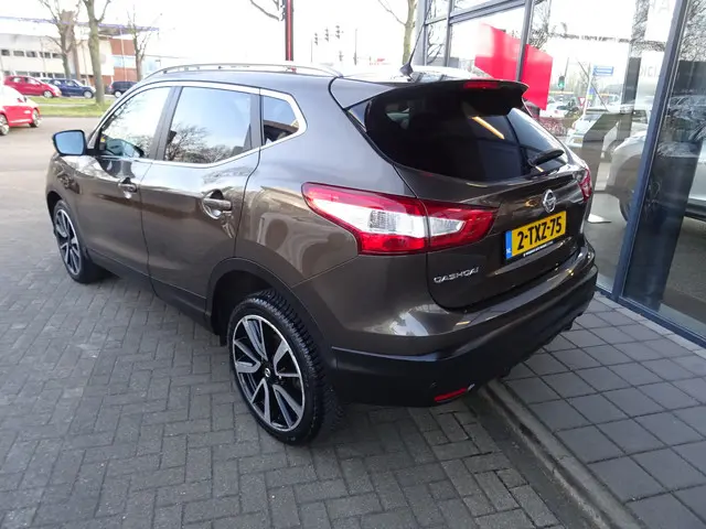 Nissan QASHQAI 1.2 Tekna 2014 Benzine 7
