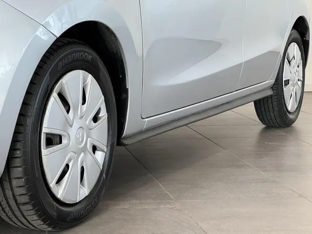 Mitsubishi Space Star 1.0 Inform 2013 Benzine 17