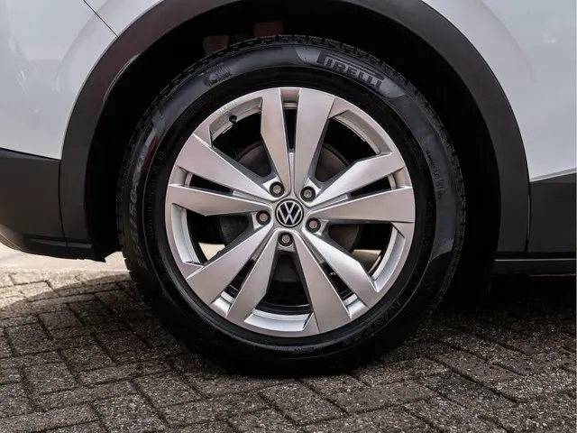 Volkswagen ID.4 Pure 52 kWh 2022 Elektrisch 12