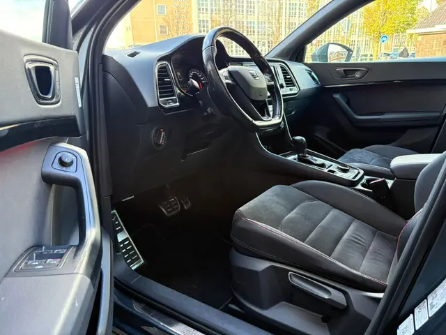 SEAT Ateca 1.4 EcoTSI FR Business Intense 2018 Benzine 14