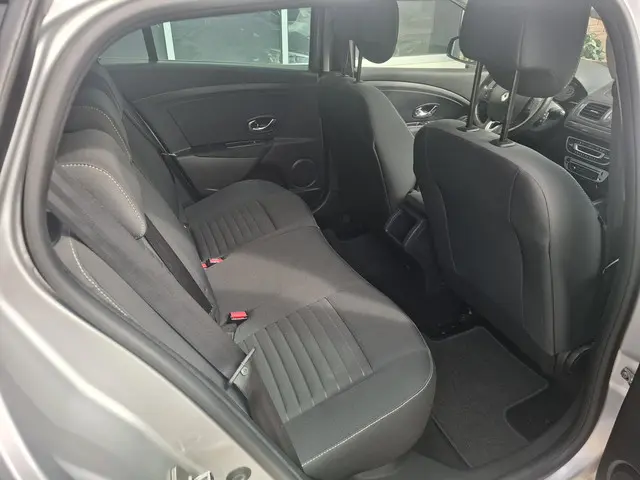 Renault Mégane Estate 1.2 TCe Limited 2016 Benzine 25