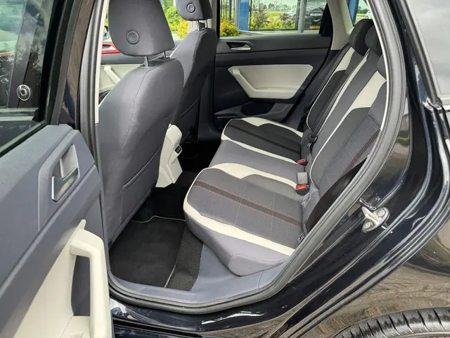 Volkswagen Polo 1.0 TSI Highline 2019 Benzine 32