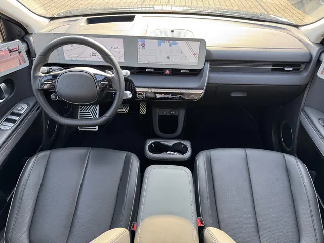 Hyundai IONIQ 5 Lounge AWD 77.4 kWh 2023 Elektrisch 13