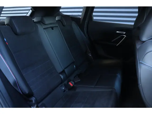 BMW iX1 eDrive20 2024 Elektrisch 10