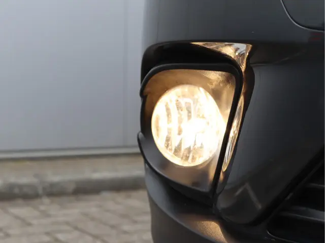 Opel KARL 1.0 Rocks Online Edition 2018 Benzine 9