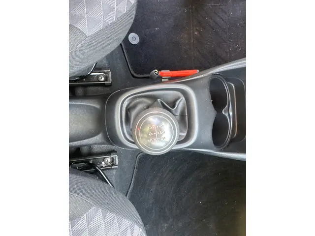 Peugeot 108 1.0 e-VTi Active 2021 Benzine 20