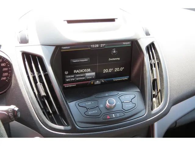 Ford Kuga 1.5 Trend , AIRCO , NAVI , LM VELG 2016 Benzine 16