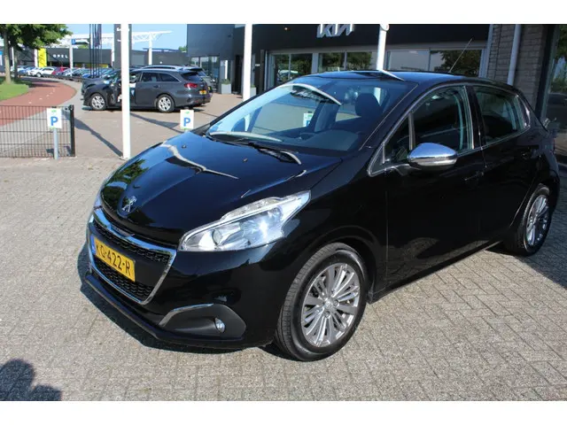 Peugeot 208 2