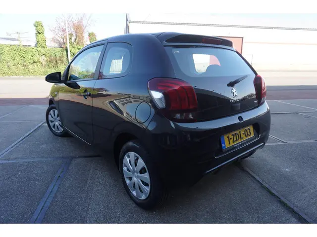 Peugeot 108 3