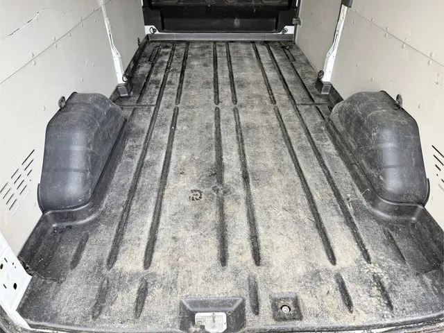 Ford Transit 350 2.0 TDCI 170PK 2023 Diesel 15