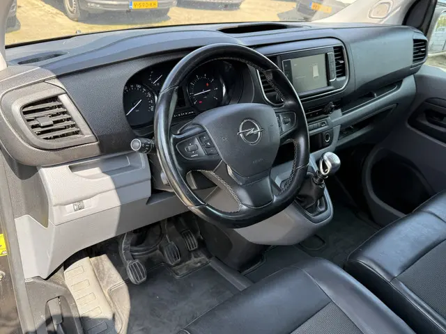 Opel Vivaro 2.0 CDTI 150PK EURO6 L3H1 2020 Diesel 2
