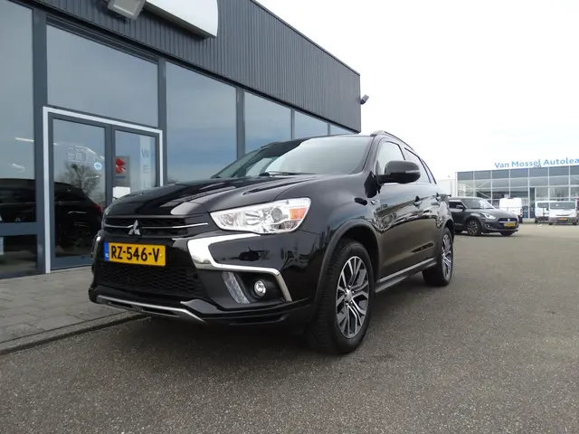 Mitsubishi ASX 2