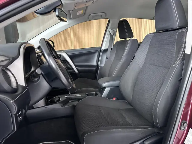 Toyota RAV4 2.5 Hybrid AWD Style 2016 Hybride Benzine 9