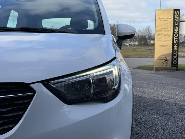 Opel Crossland X 1.2 Turbo Innovation 2017 Benzine 37
