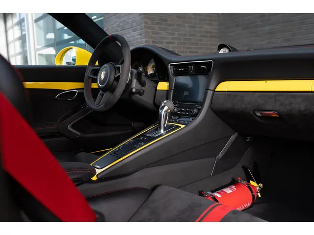 Porsche 911 4.0 GT3 2018 Benzine 14